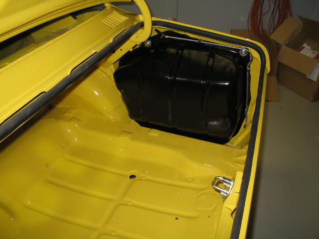 escort repaint 014.jpg