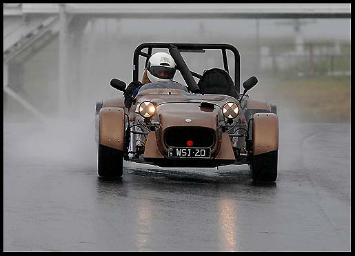 D2X_5462_small.jpg