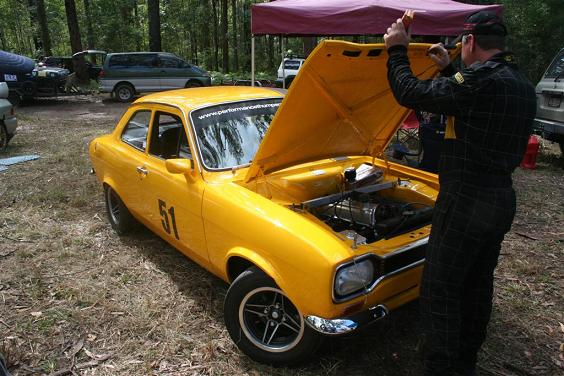 strut brace sm.JPG