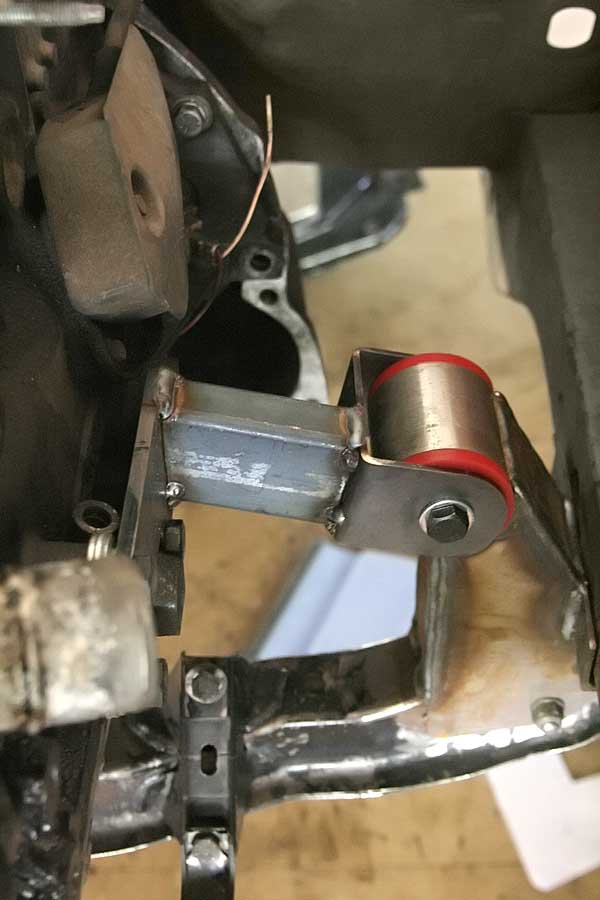 LHS mount fitted.jpg