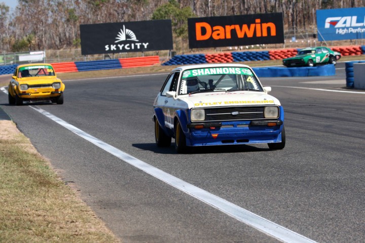 12JS48872.jpg