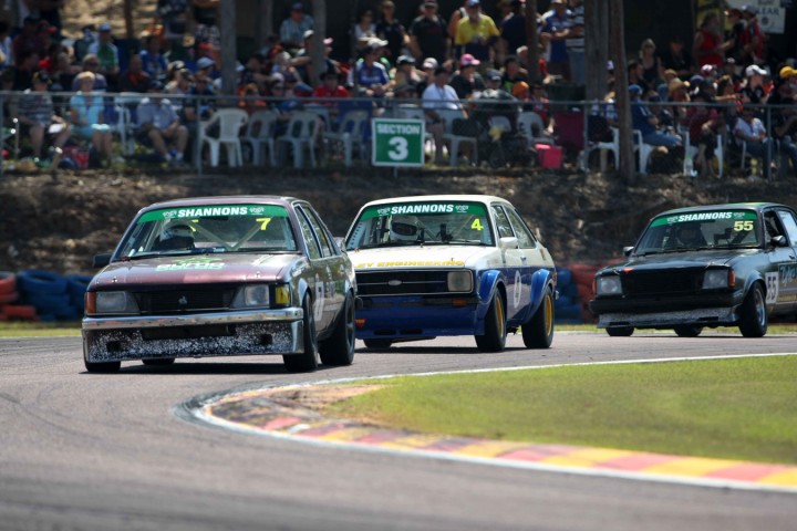 12JS52251.jpg