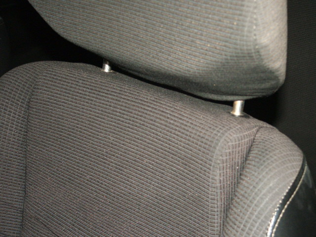 rs2000 seat 001.jpg